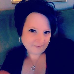 Meet your Posher, Alanna